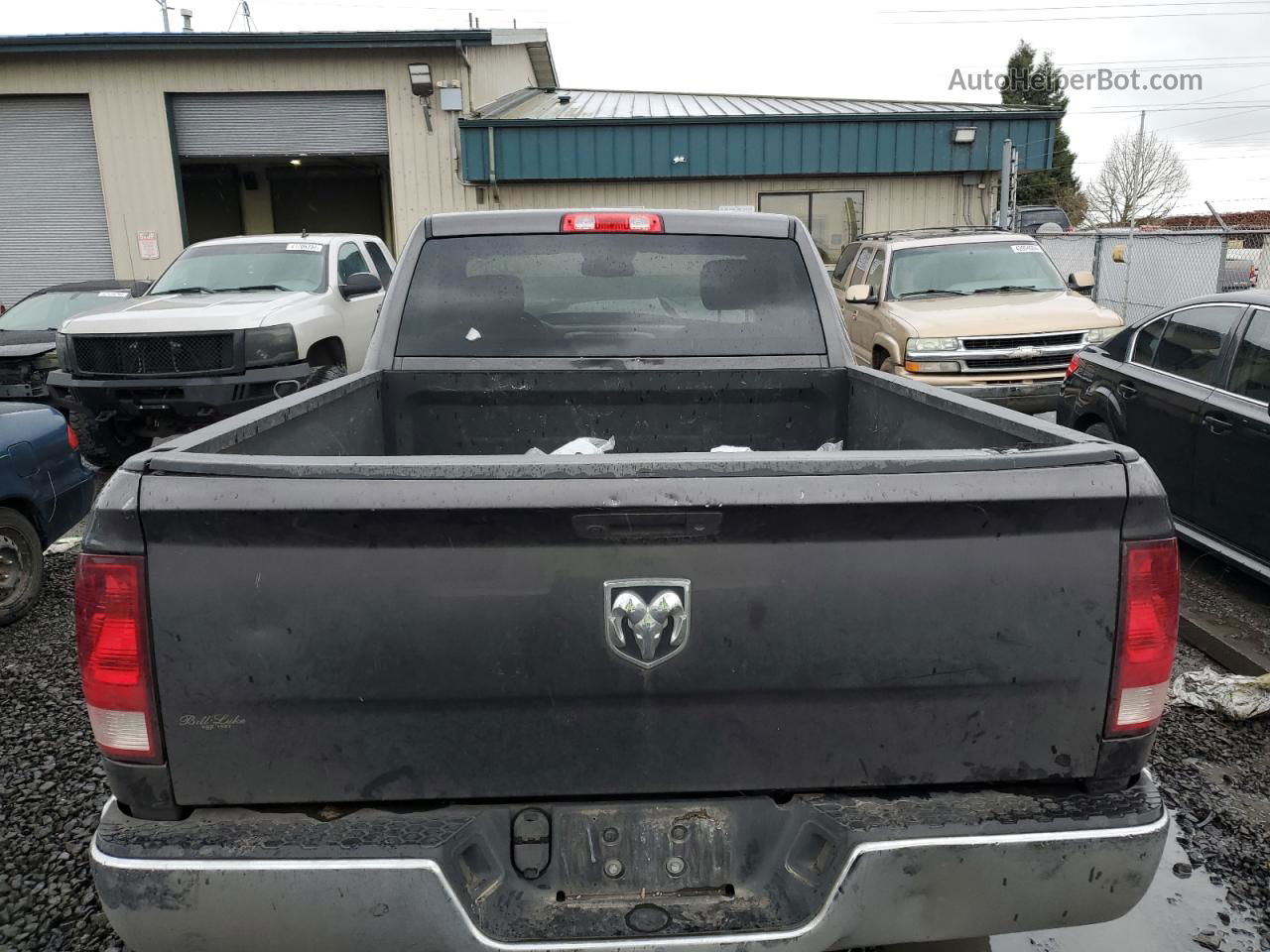 2019 Ram 1500 Classic Tradesman Black vin: 3C6JR6AT8KG725230