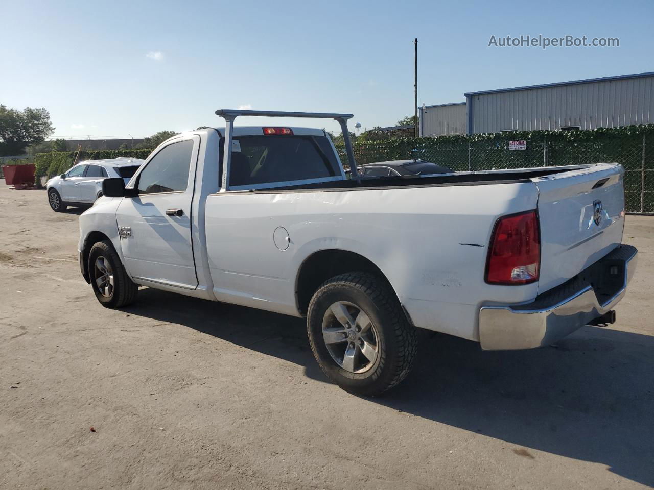 2019 Ram 1500 Classic Tradesman White vin: 3C6JR6DG2KG507427