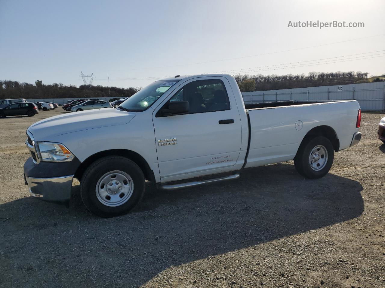 2015 Ram 1500 St White vin: 3C6JR6DG5FG675794