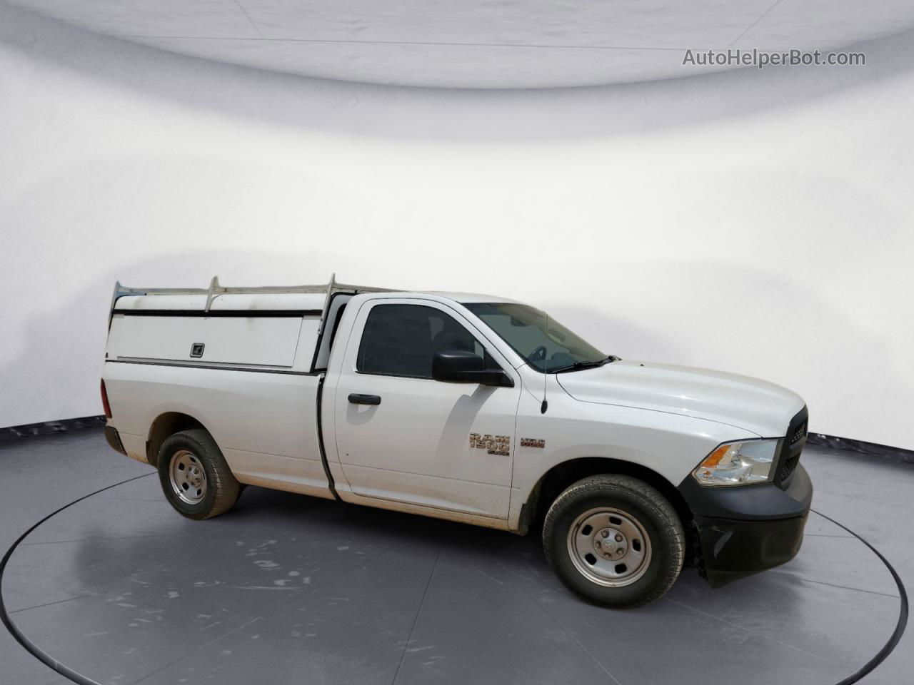 2019 Ram 1500 Classic Tradesman White vin: 3C6JR6DT0KG657596