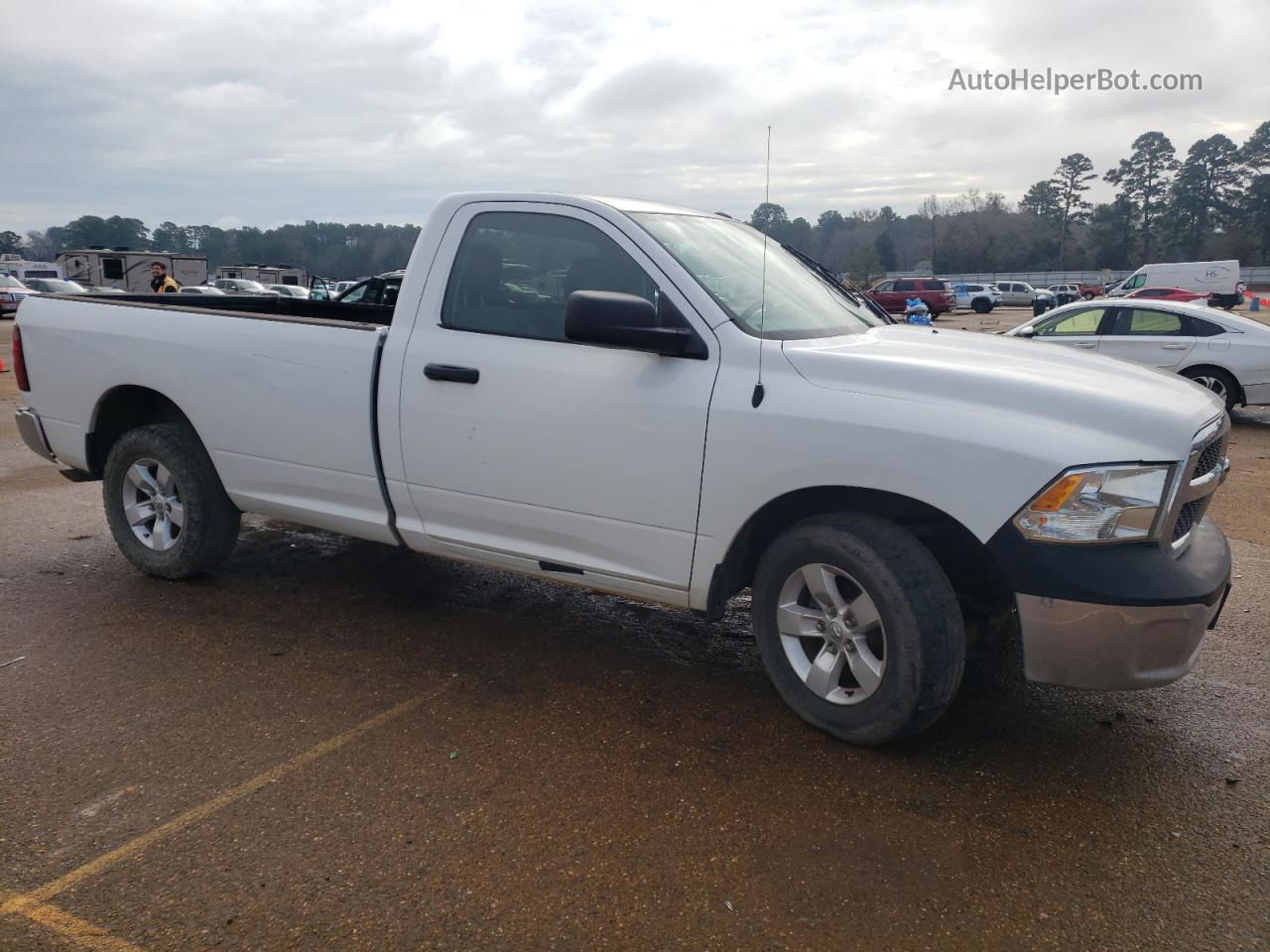 2015 Ram 1500 St White vin: 3C6JR6DT4FG698612