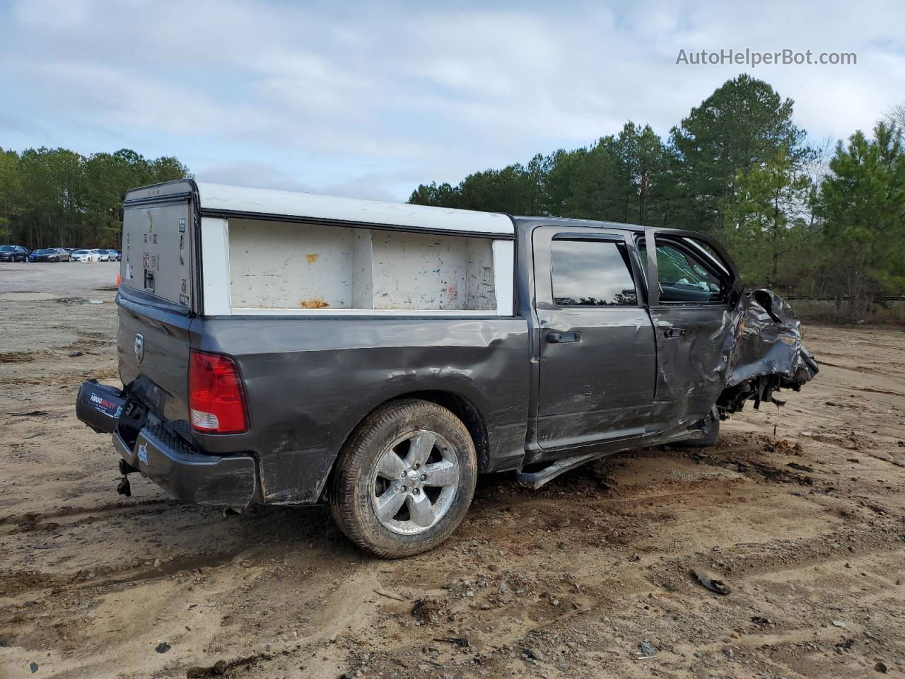 2019 Ram 1500 Classic Tradesman Gray vin: 3C6RR6KG8KG657631