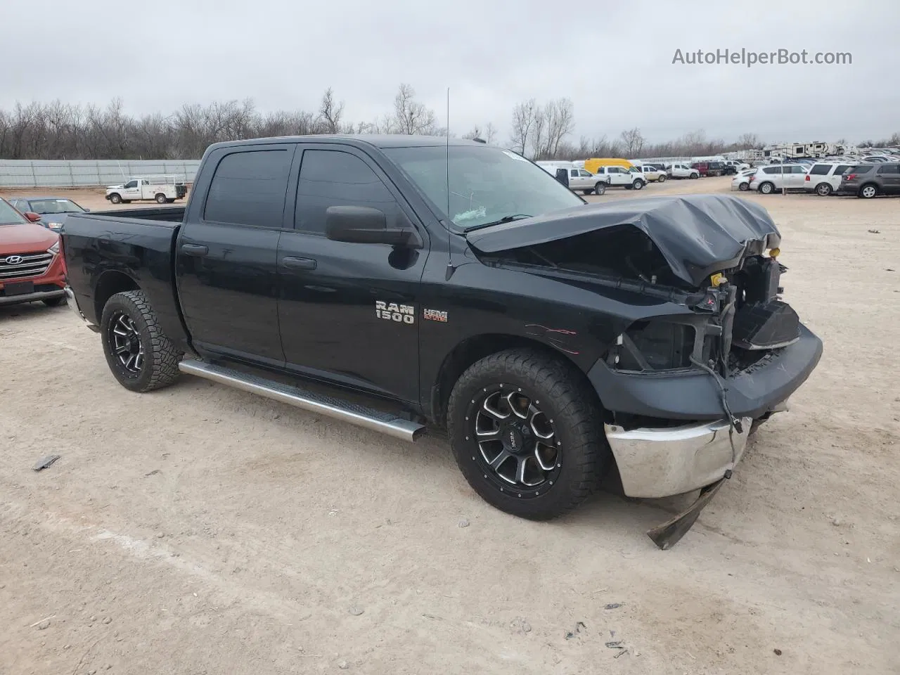 2015 Ram 1500 St Черный vin: 3C6RR6KTXFG584782