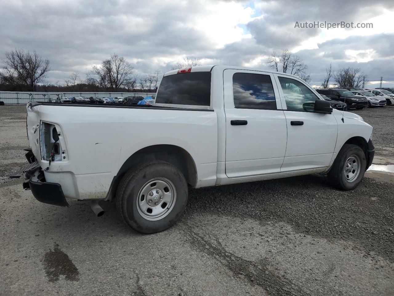 2022 Ram 1500 Classic Tradesman White vin: 3C6RR7KG1NG206342