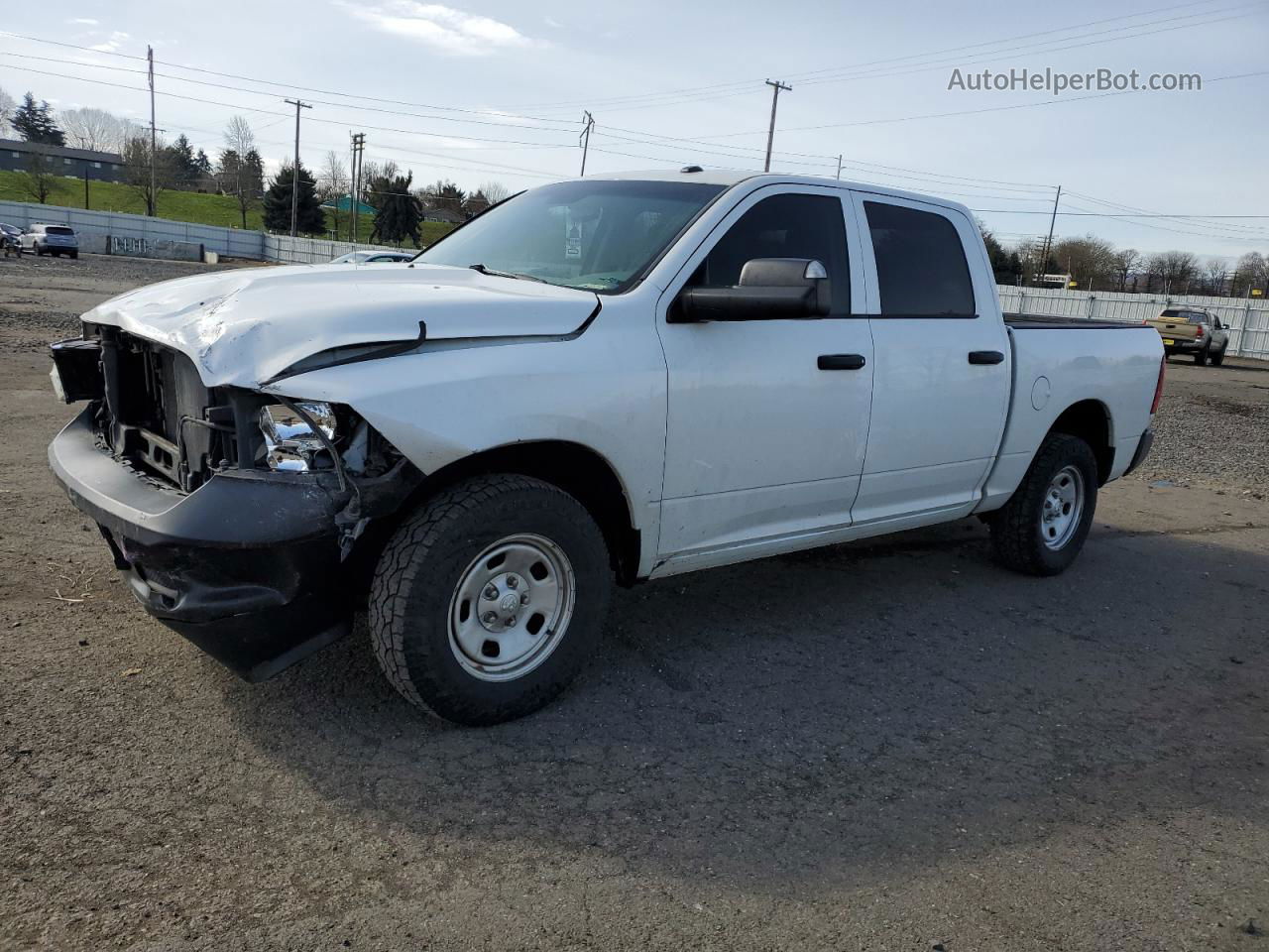 2015 Ram 1500 St White vin: 3C6RR7KT2FG709618