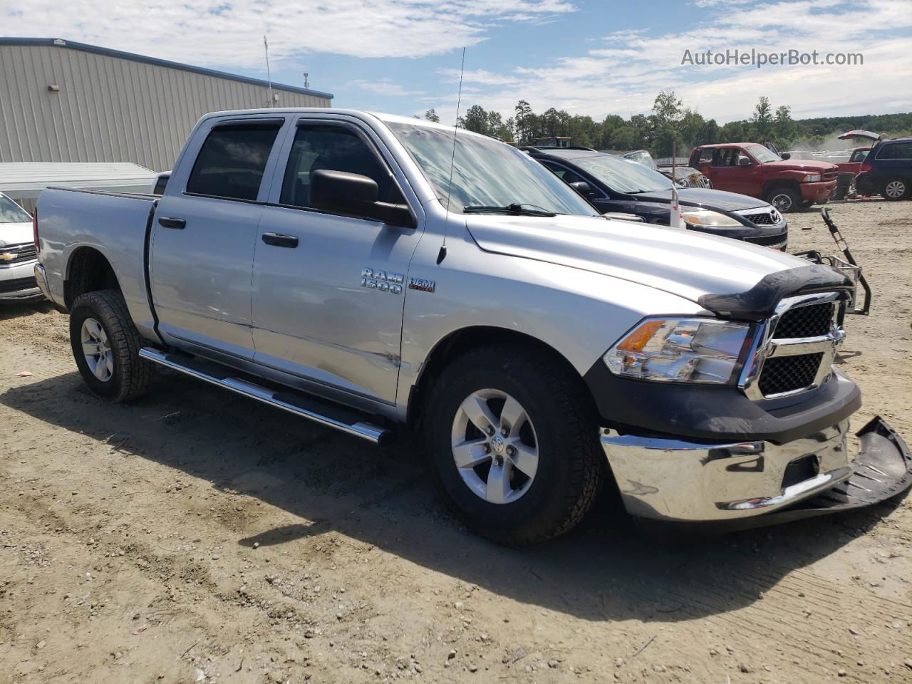 2015 Ram 1500 St Серебряный vin: 3C6RR7KT3FG712009