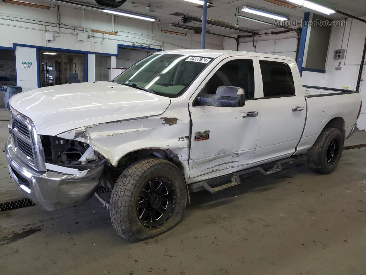 2012 Dodge Ram 2500 St White vin: 3C6TD5CT2CG321422