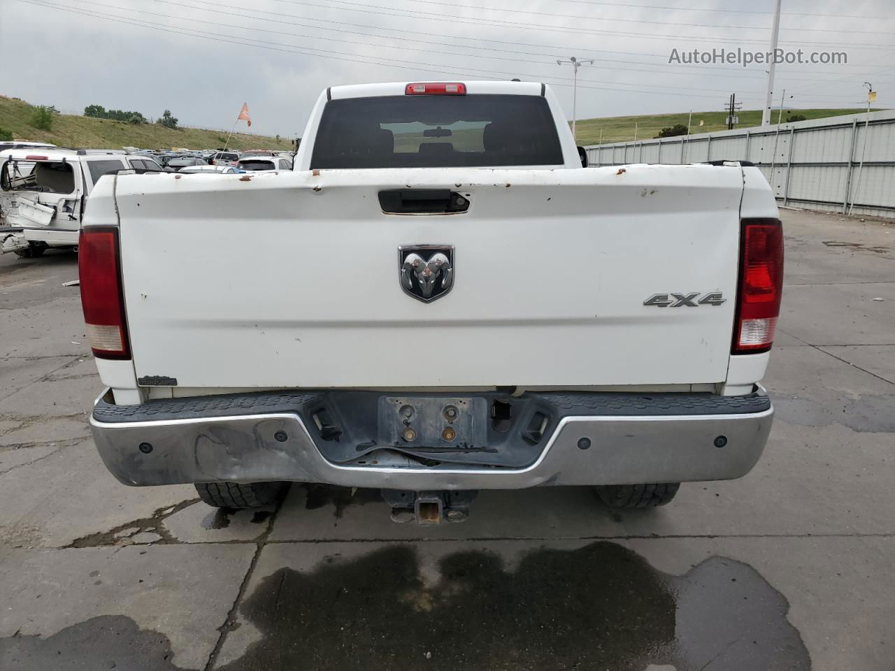 2012 Dodge Ram 2500 St Белый vin: 3C6TD5HT5CG145460