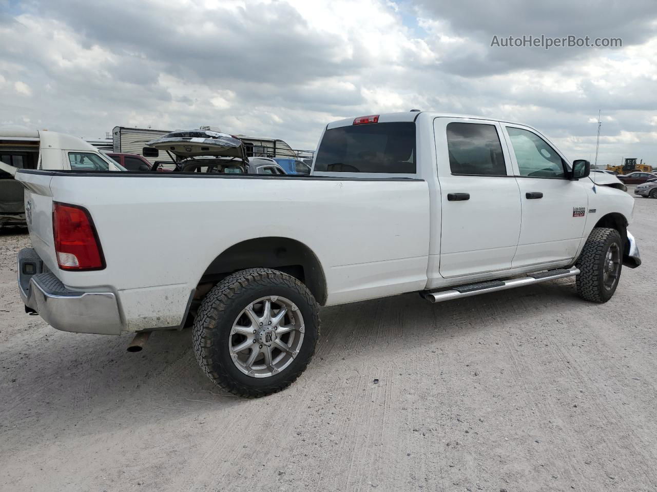 2012 Dodge Ram 2500 St White vin: 3C6TD5HT7CG315866