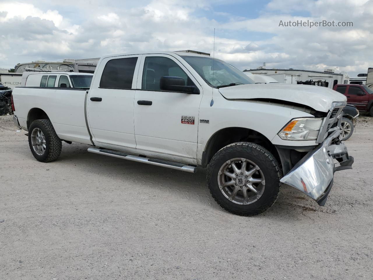 2012 Dodge Ram 2500 St White vin: 3C6TD5HT7CG315866