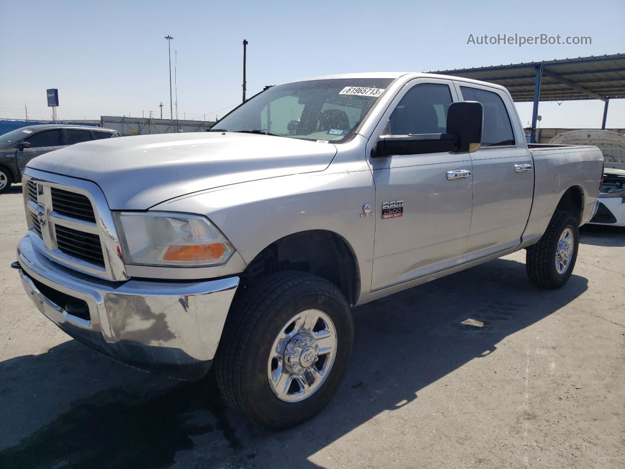 2012 Dodge Ram 2500 St Серебряный vin: 3C6UD5CL6CG182402