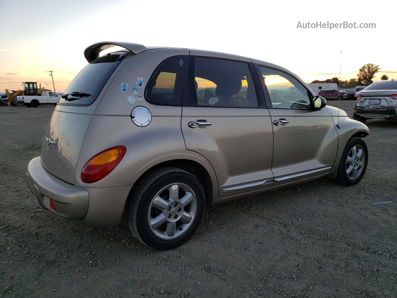 2004 Chrysler Pt Cruiser Limited Beige vin: 3C8FY68804T315663