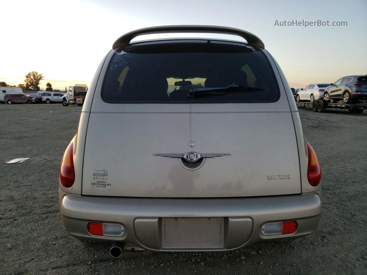 2004 Chrysler Pt Cruiser Limited Beige vin: 3C8FY68804T315663