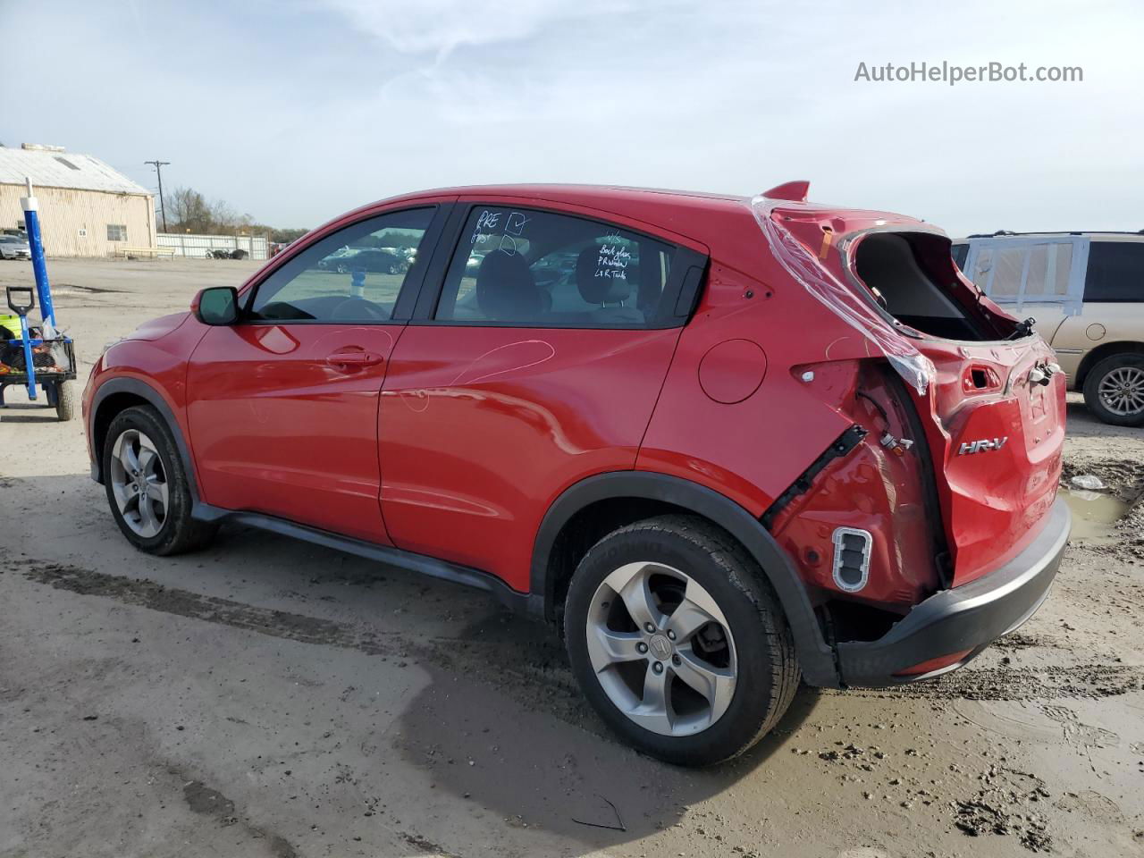 2017 Honda Hr-v Lx Red vin: 3CZRU5H30HM700174