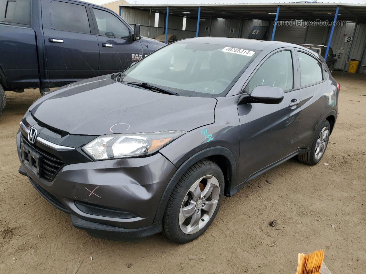 2018 Honda Hr-v Lx Gray vin: 3CZRU5H31JG704609