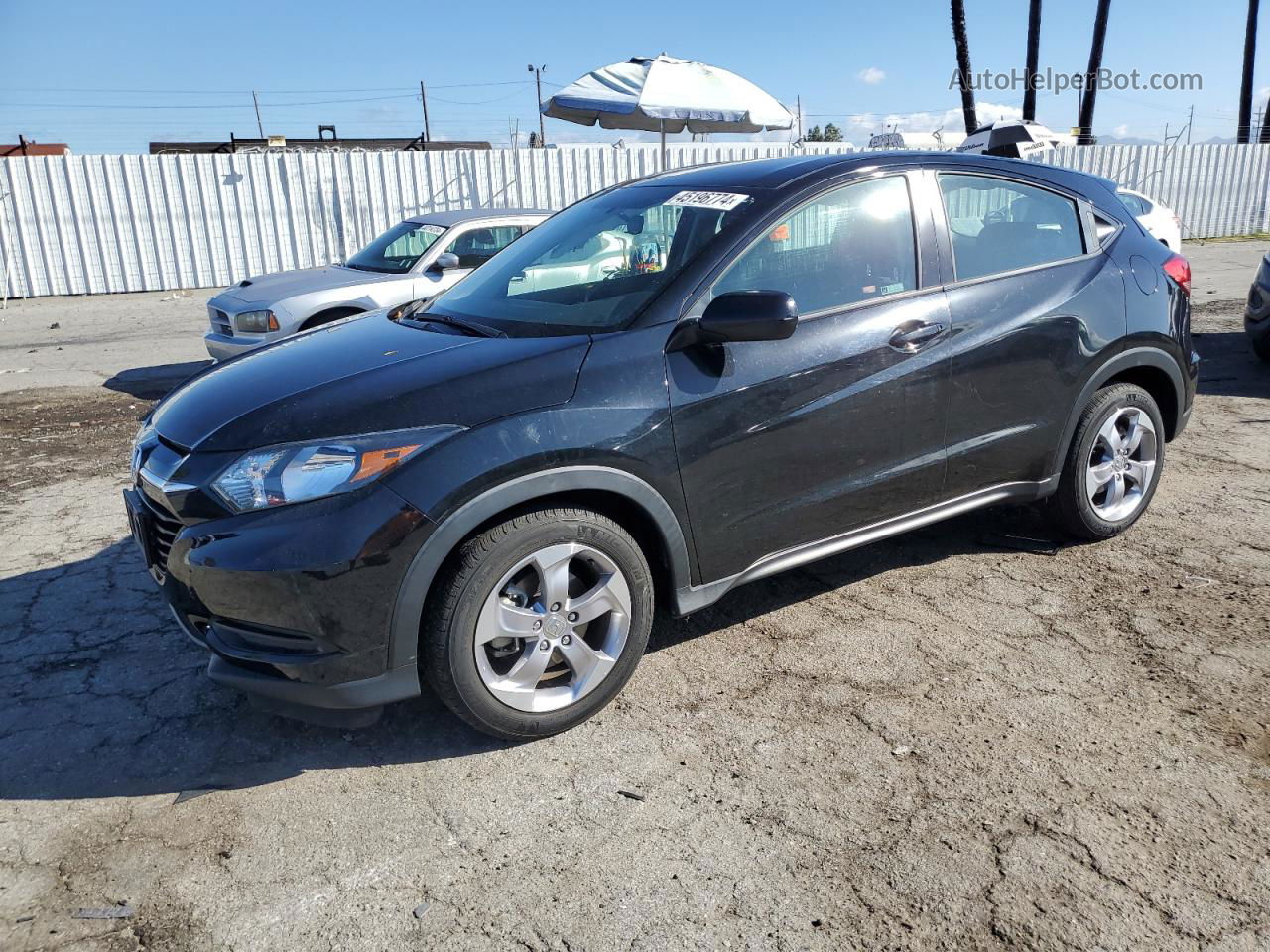 2018 Honda Hr-v Lx Black vin: 3CZRU5H33JM712728