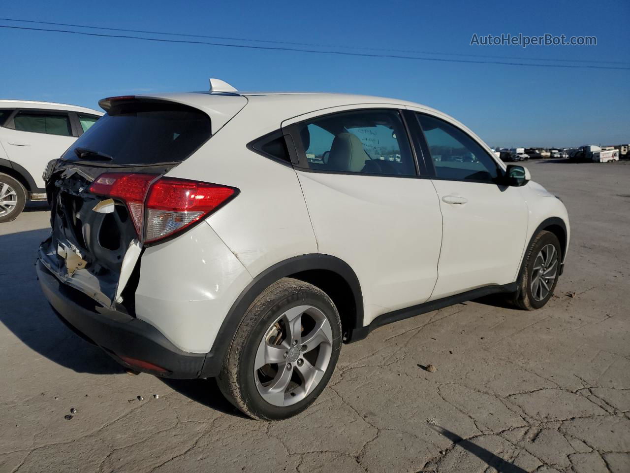 2021 Honda Hr-v Lx White vin: 3CZRU5H33MM726195