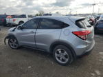 2017 Honda Hr-v Lx Серебряный vin: 3CZRU5H35HG706647