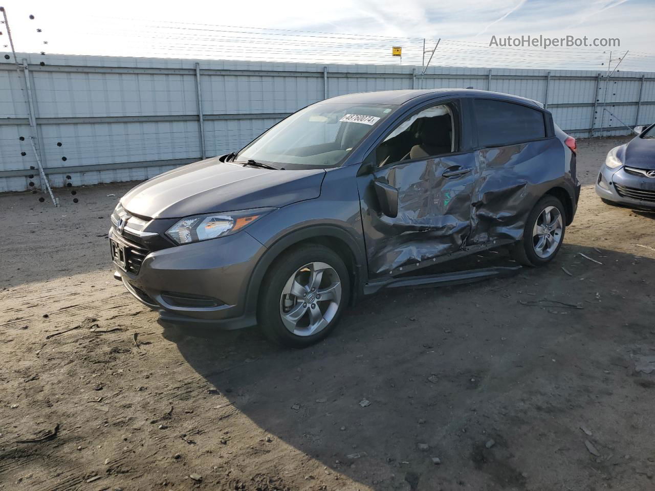 2018 Honda Hr-v Lx Silver vin: 3CZRU5H35JM710530