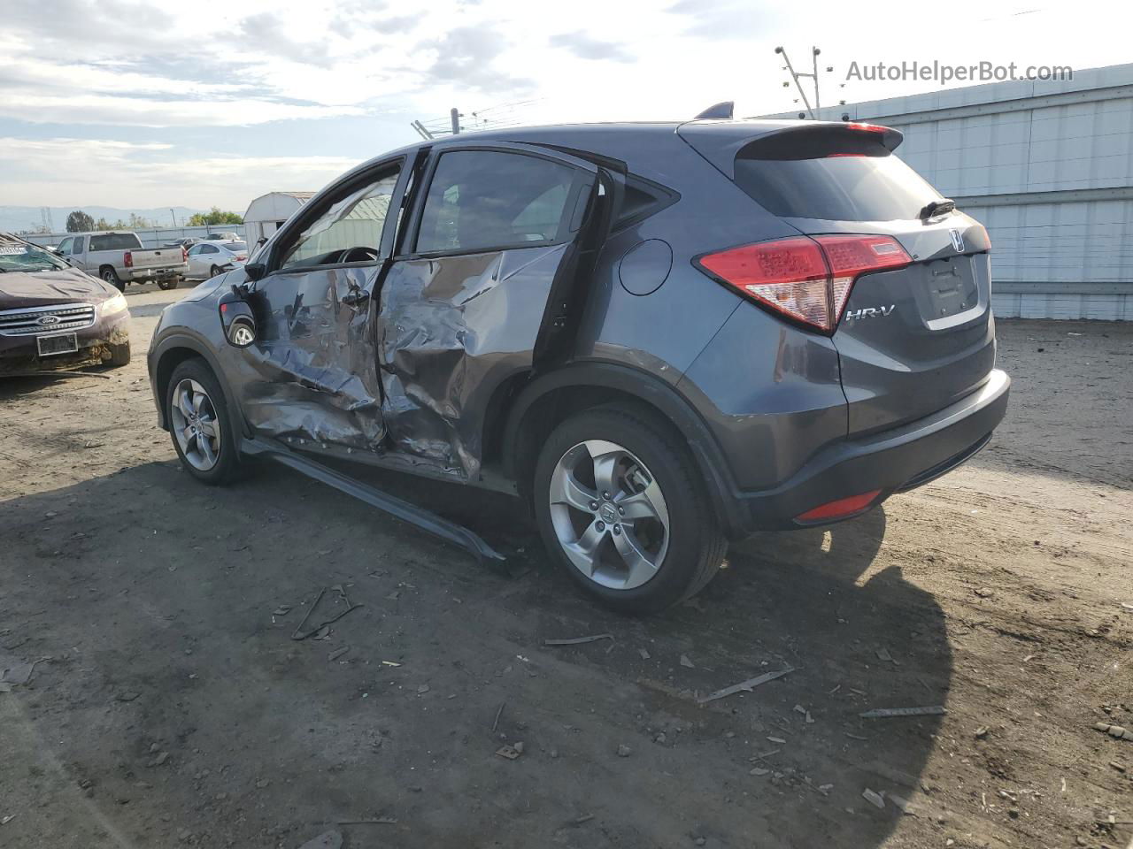 2018 Honda Hr-v Lx Silver vin: 3CZRU5H35JM710530