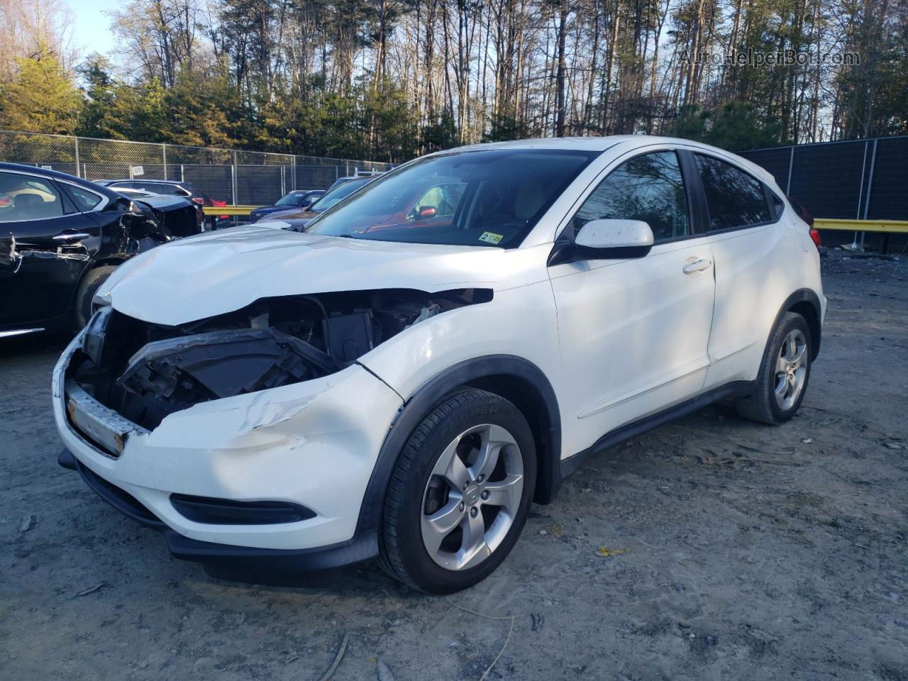 2016 Honda Hr-v Lx White vin: 3CZRU5H36GM710271