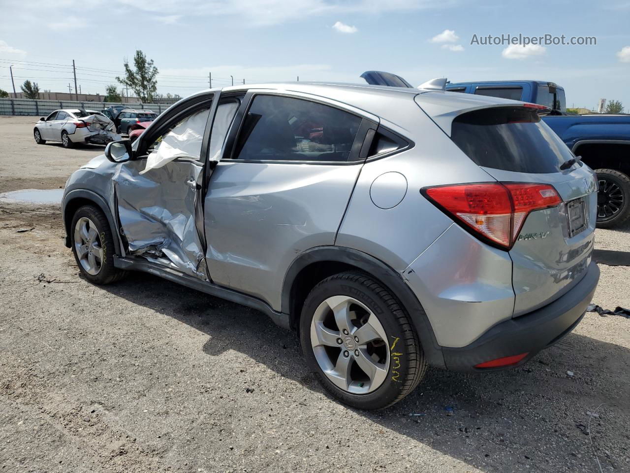 2017 Honda Hr-v Lx Silver vin: 3CZRU5H36HM701880