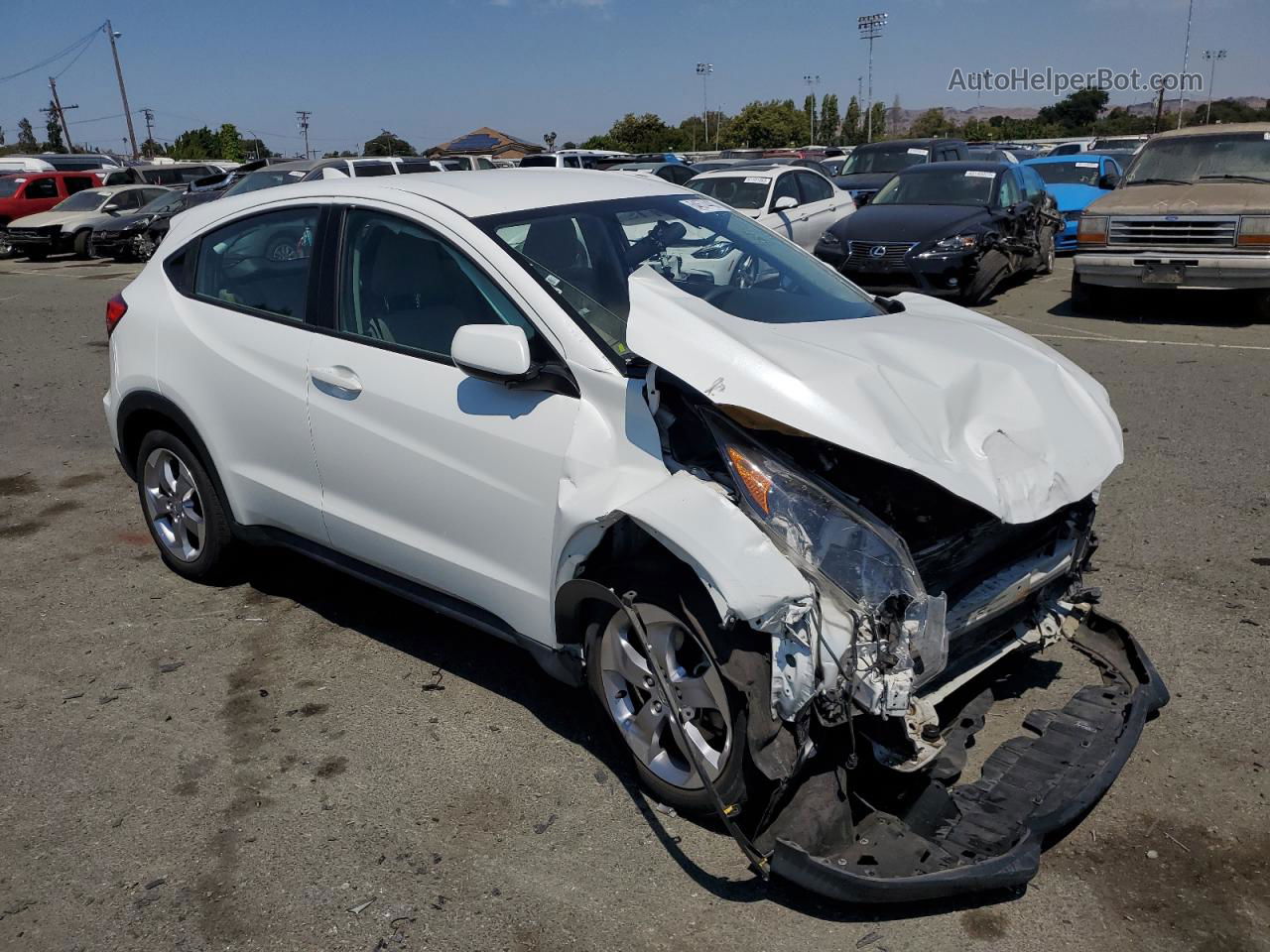 2017 Honda Hr-v Lx White vin: 3CZRU5H37HM703850