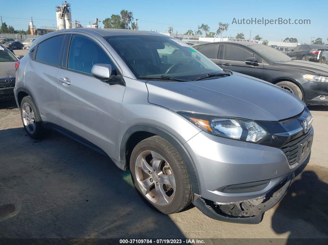 2018 Honda Hr-v Lx Silver vin: 3CZRU5H37JM715731