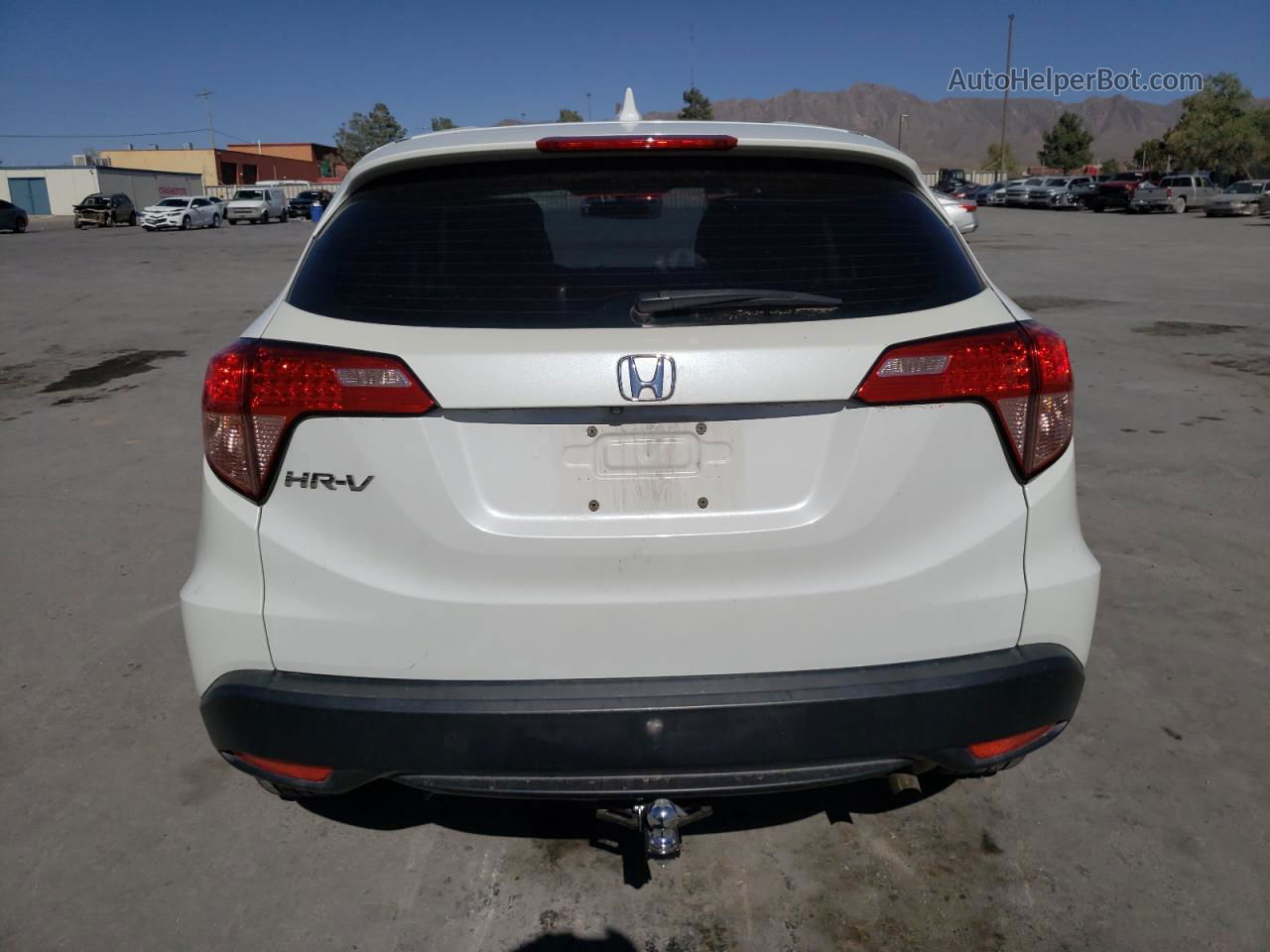 2016 Honda Hr-v Lx White vin: 3CZRU5H38GM721952