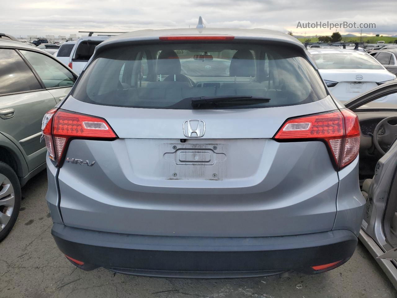 2017 Honda Hr-v Lx Silver vin: 3CZRU5H39HG706666