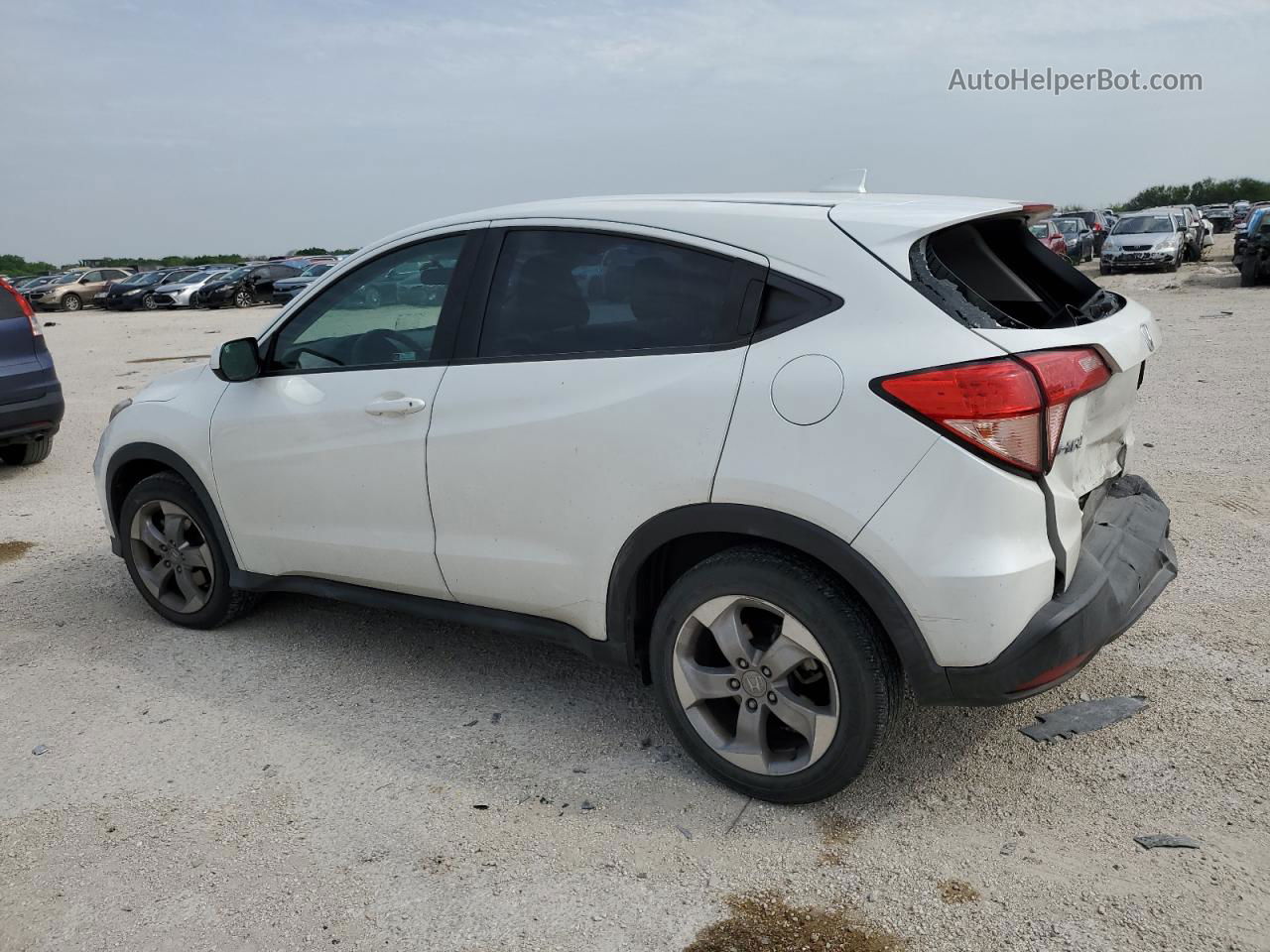 2018 Honda Hr-v Lx White vin: 3CZRU5H39JM716931