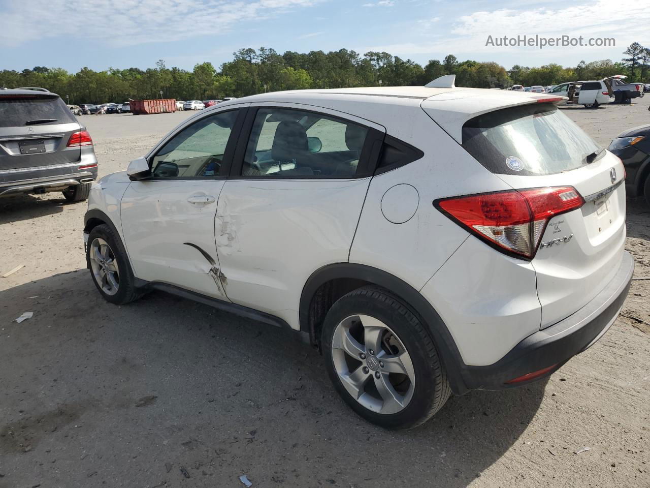 2019 Honda Hr-v Lx White vin: 3CZRU5H3XKM703610