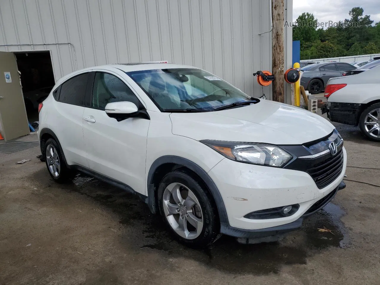 2017 Honda Hr-v Ex White vin: 3CZRU5H5XHM702841