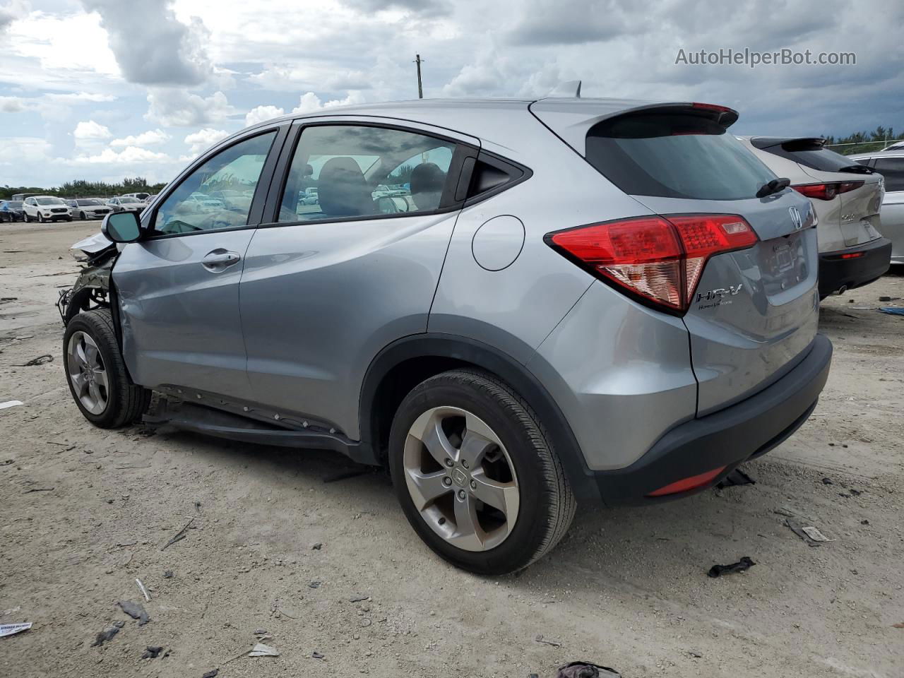 2018 Honda Hr-v Lx Silver vin: 3CZRU6H30JG710780