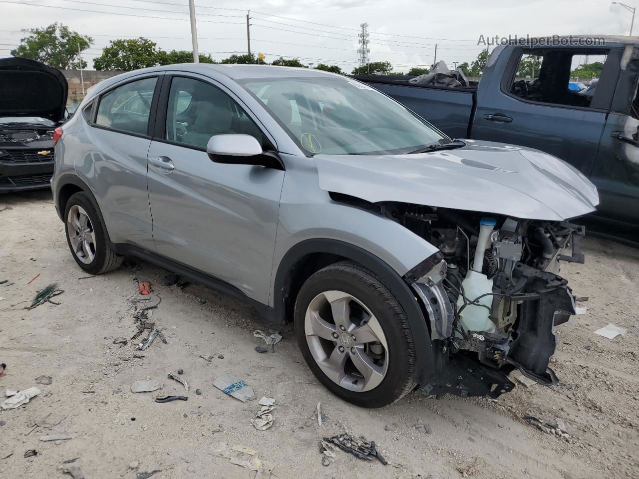 2018 Honda Hr-v Lx Silver vin: 3CZRU6H30JG710780