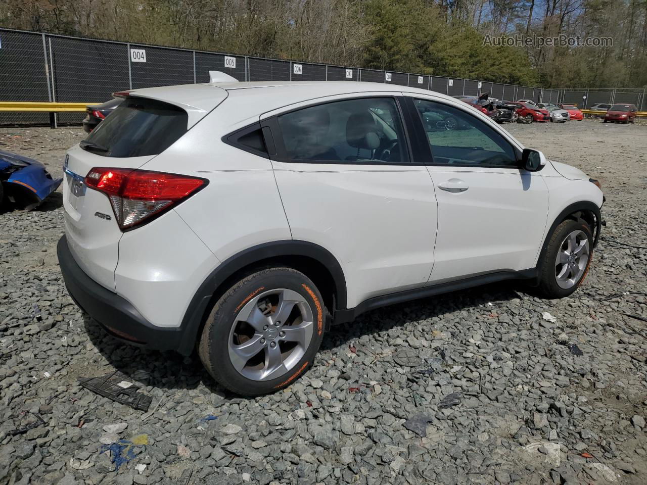 2021 Honda Hr-v Lx White vin: 3CZRU6H32MM703531