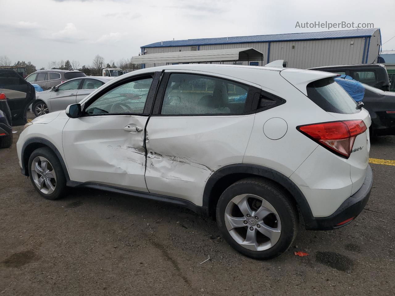 2016 Honda Hr-v Lx White vin: 3CZRU6H33GM718723