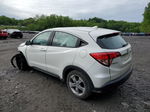 2018 Honda Hr-v Lx White vin: 3CZRU6H33JM714212