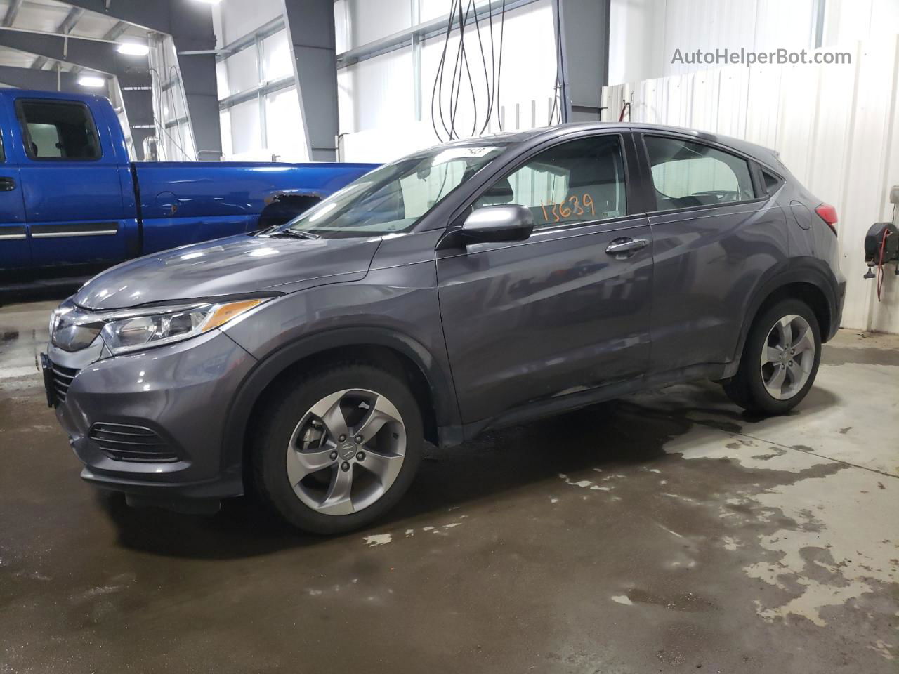 2021 Honda Hr-v Lx Gray vin: 3CZRU6H33MM741222