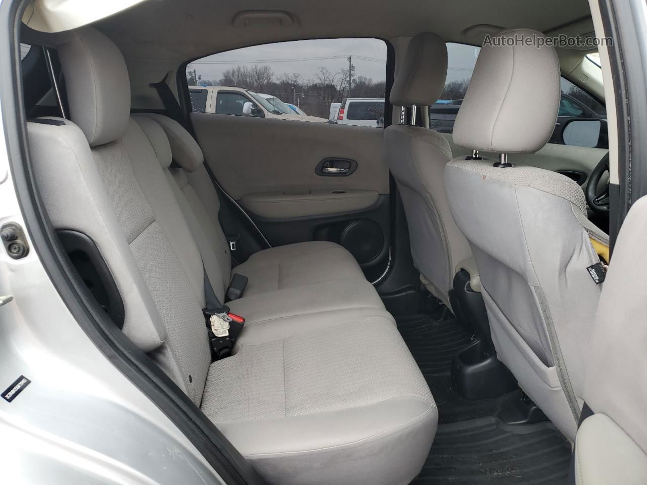 2016 Honda Hr-v Lx Silver vin: 3CZRU6H35GM729402