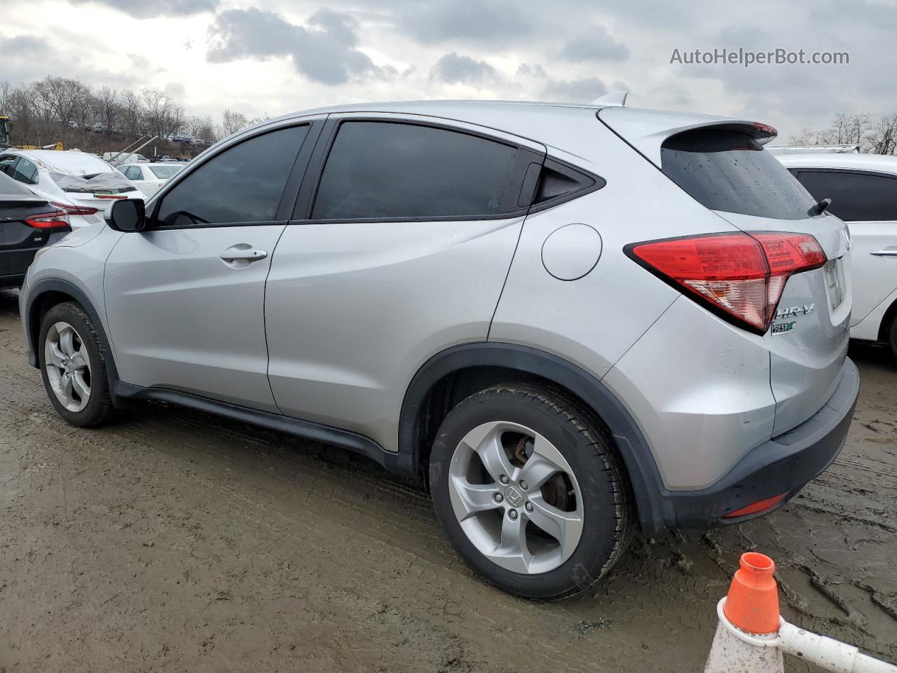 2016 Honda Hr-v Lx Silver vin: 3CZRU6H35GM729402