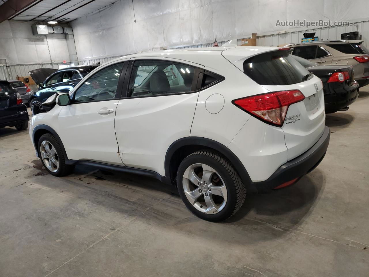 2016 Honda Hr-v Lx White vin: 3CZRU6H35GM752646