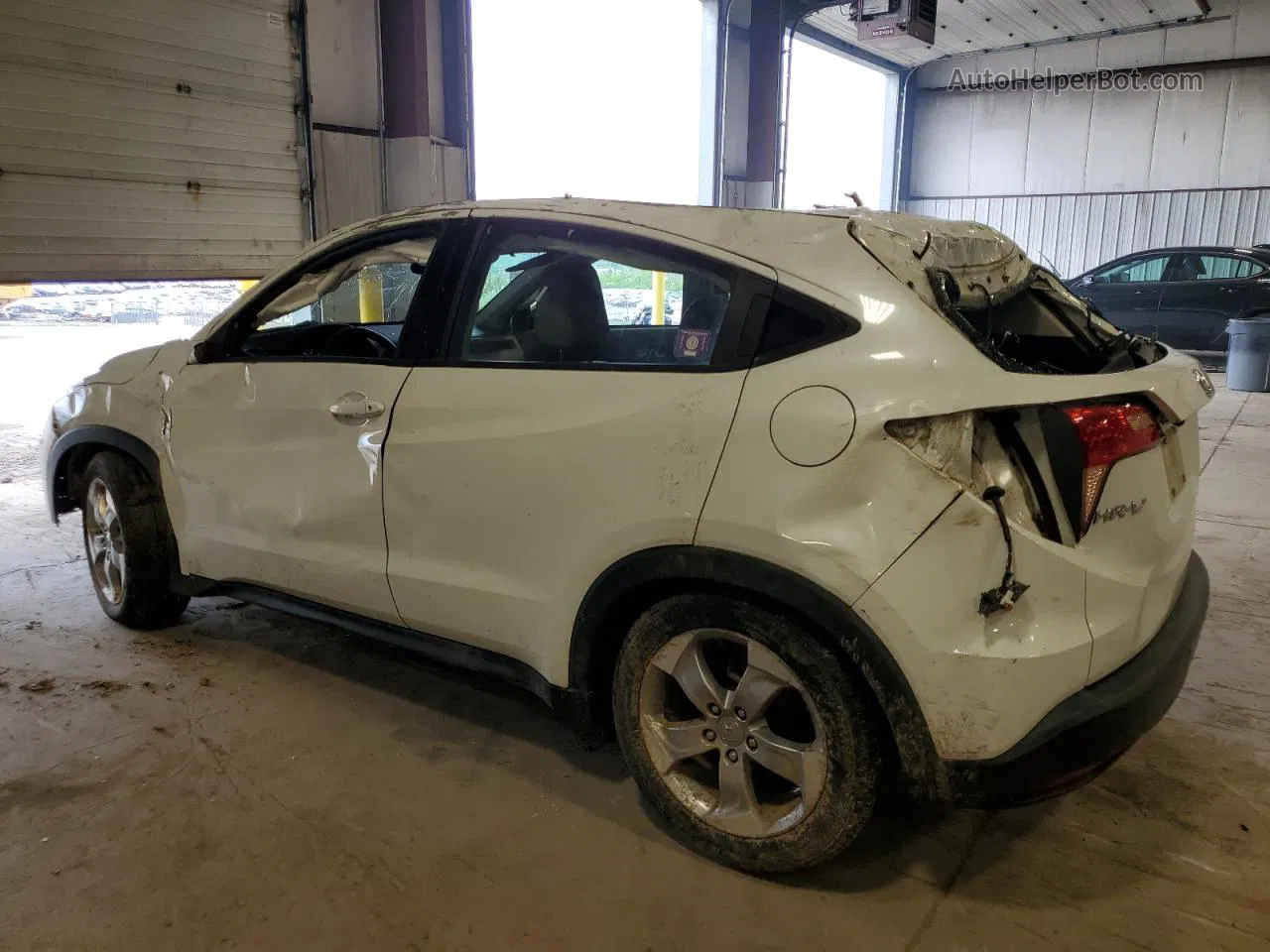 2017 Honda Hr-v Lx White vin: 3CZRU6H36HM721102