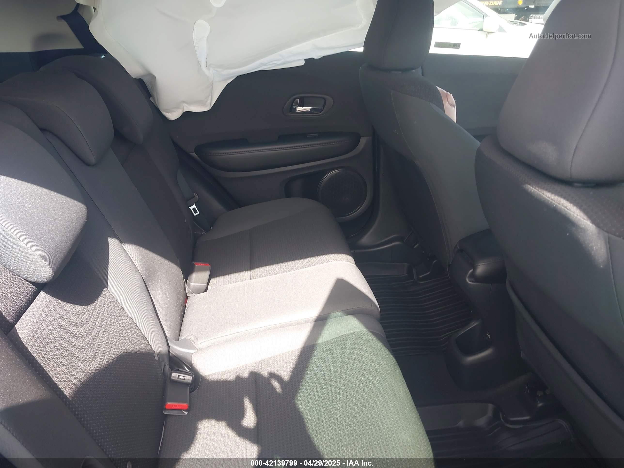 2019 Honda Hr-v Lx Black vin: 3CZRU6H37KG726234