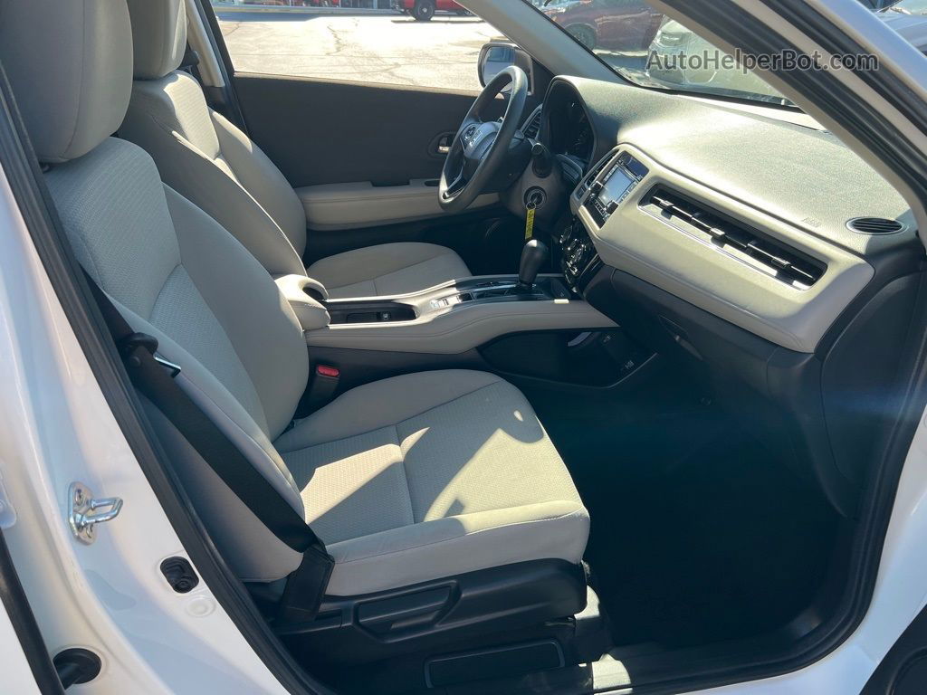 2019 Honda Hr-v Lx White vin: 3CZRU6H38KM718774