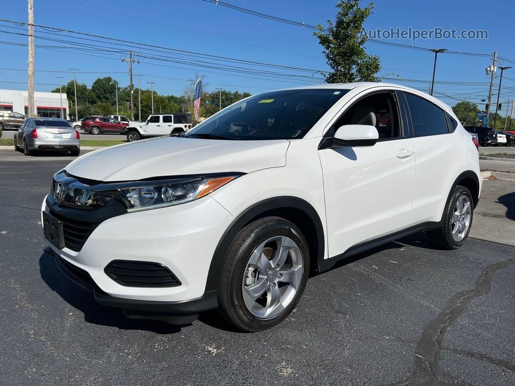 2019 Honda Hr-v Lx White vin: 3CZRU6H38KM718774