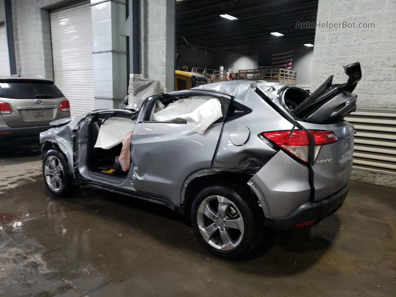 2021 Honda Hr-v Lx Silver vin: 3CZRU6H38MM726926