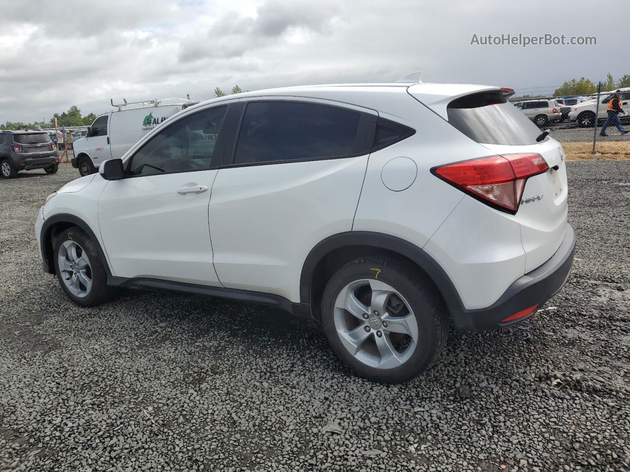 2016 Honda Hr-v Lx White vin: 3CZRU6H39GM707385