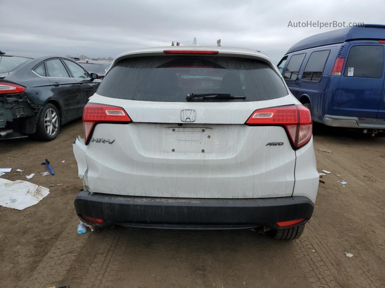 2018 Honda Hr-v Ex White vin: 3CZRU6H50JM724908