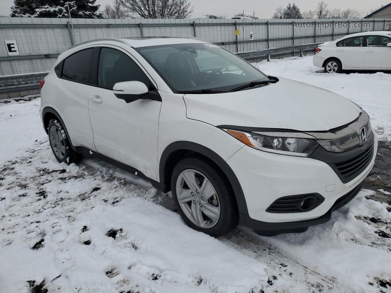 2019 Honda Hr-v Ex White vin: 3CZRU6H57KM724888